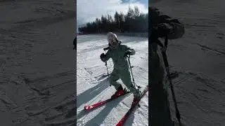 2025年12月16日滑雪场训练#单板滑雪 #snowboarding 