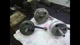 Crankshaft of the Minsk 125 motorcycle