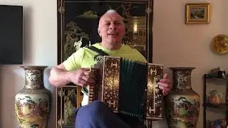Мамина вишня в саду…