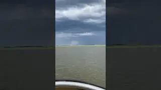 Тучи по всем фронтам 