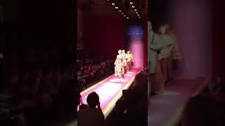 Показ Этро осень-зима 2017-2018 в ГУМе