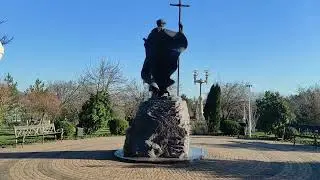 Андреевский парк и Собор Андрея Первозванного. Геленджик. Февраль 2024.