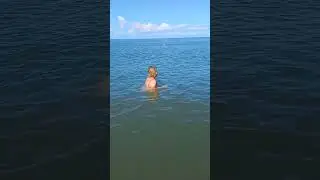 Адлер 2023, 17 июня. Погода огонь, вода тёплая и чистая. 