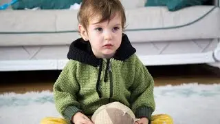 Кофта с капюшоном крючком 