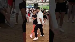 Танцы вдвоём.#море #music