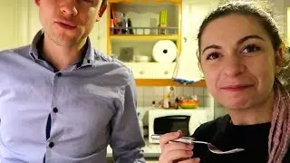 Каучсерфинг в Париже и приготовление блинов