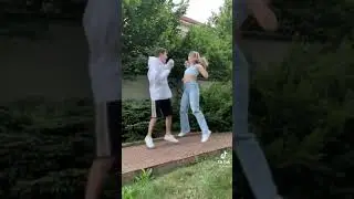 Аня Покров и Артур Бабич танцуют вместе #shorts #аняпокров #аняпокров #покров #артурбабич