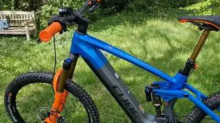 Cube STEREO HYBRID 160 HPC ACTIONTEAM 750 27.5'' with Lupine SL X & C14