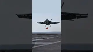 The pilot's main rule when landing on deck 😱