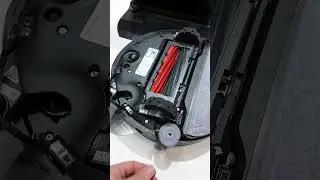 The new Roborock has some crazy features 👀