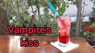Vampire's kiss: let's make Vampire's kiss cocktail for Halloween party