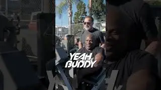 GREAT LEGENDS ARNOLD  & RONNIE COLEMAN WORKING TOGETHER IN THE GOLDS GYM