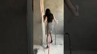 ДЕВУШКА ПРОРАБ 👷‍♀️🧑‍🚒🧑‍🚒🧑‍🚒👷👷/ ПРОВЕРЯЕТ РАБОТУ 