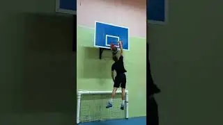 изи данк на 305 #dunk #slamdunk #jump #basketball #баскетбол #баскетбол #305 #dunks