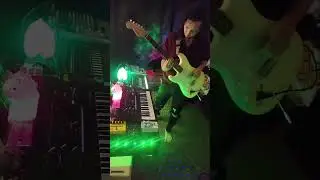 Live Loop Jam (Synth and Guitar)