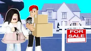 HOUSE SHOPPING with MY FAMILY!👶 (Roblox Berry Avenue)