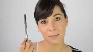 conceal a cold sore