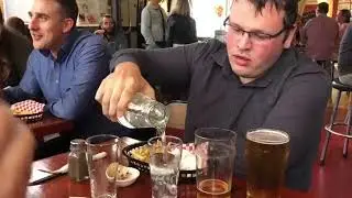 Finnsk3 and Cheddle eat a Carolina Reaper