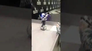 Робот 1