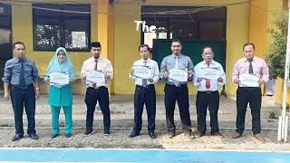 Penghargaan Guru Terbaik (Sesi Foto Bersama)