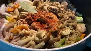 Cleaning and cooking Chitterlings #chitterlings