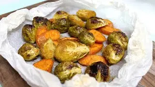 The way you should cook brussels sprouts. Fast and very tasty. Cook with Elena