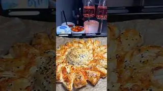 Закуска из слоенного теста с сыром Бри 🧀