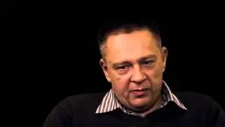 Степан Демура: Путин роет яму всё глубже...