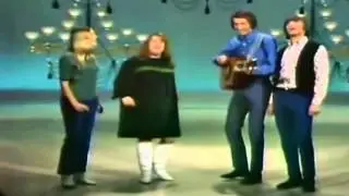 California Dreamin  - Mamas & The Papas
