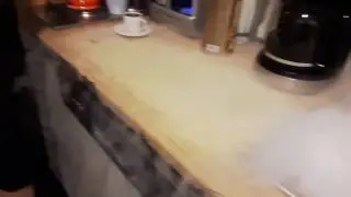 Endüstrüel Buzun suda erimesinin muhteşem görüntüsü
