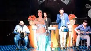 Sahar performin in Belly Gold Party with the Arabic music band 