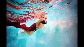 Underwater Maternity Photography Portraits {Houston, Texas}