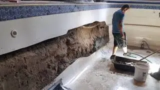 API Fiberglass Pool crack Repair in the Wall of a pool