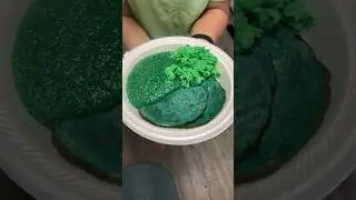 Momma makes Green Eggs and Ham 🥹😂 