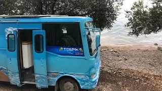 KARAVAN ile AKYAKA’ ya gittik.  Issız koyda SURVİVOR’ ı yaşadık !!!