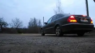 Mercedes Benz E320 2003
