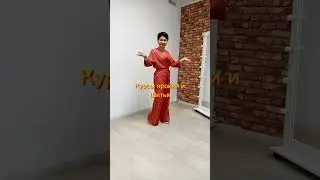 Вот такой костюм я пошила сама на курсах кройки и шитья
