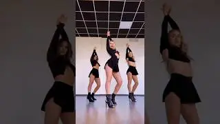 А где прошла ты, там упала звезда…💫
