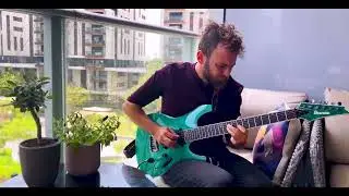 Guthrie Govan - Larry Carlton style Cover