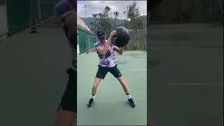 Jannik Sinner Medicine Ball Woodchopper for POWER 🔥#usopentennis #tennisplayer #tennistraining