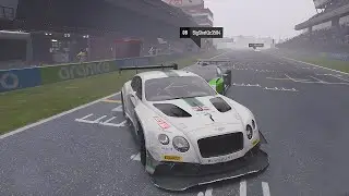 Clean and Chaotic Overtakes in Forza Motorsport Online