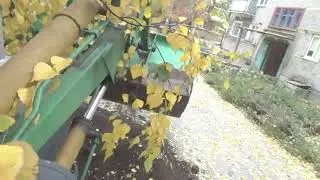 Закапываю траншею и снимаю колесо подтягиваю ступицу.