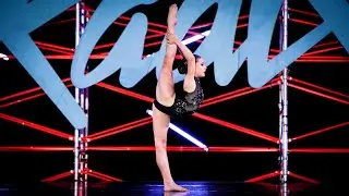 Manuela Riquezes - The Walk