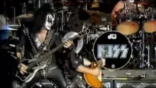 KISS - I Was Made For Lovin You Live