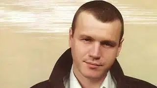 С. НАГОВИЦЫН — ВОЗЛЕ ДОМА