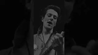 KILLER RIFFS! - Joe Strummer  - Should I Stay or Should I Go