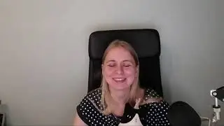 Крылья, лапы - главное хвост!