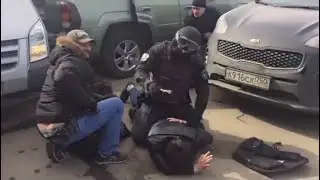 Detention of robbers in Russia. Must see!
