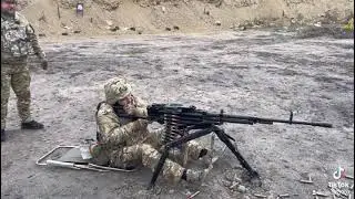 Передайте нашим, що ми єб@шим!