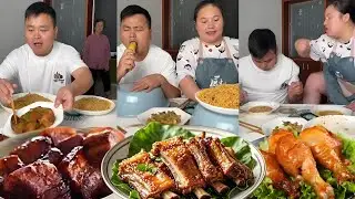 My stupid husband wanted to eat the braised pork secretly  but I ate it instead